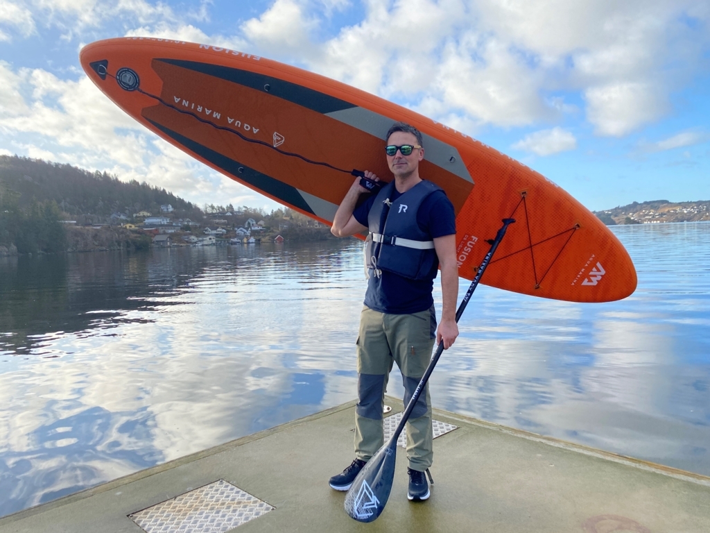 Aqua Marina SUP Fusion Vekt: 13,6 kg B: 25CM, H: 43CM, L: 91CM 